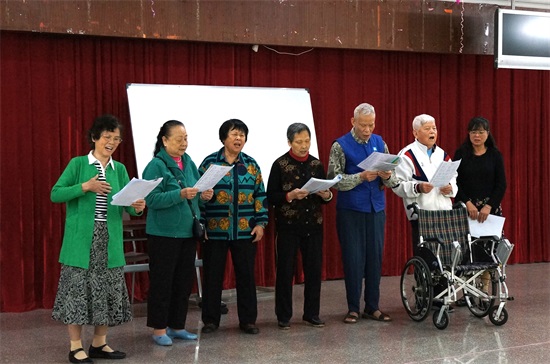 广州友好老年公寓 唱歌班四月份演唱交流会