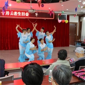 十月长者生日会