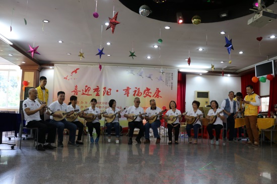 广州友好老年公寓 广东狮子会重阳节来我院慰问