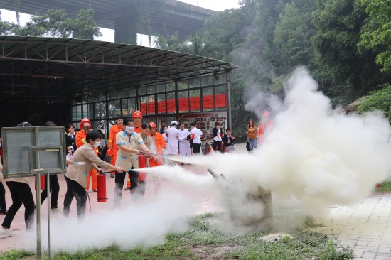 广州友好老年公寓 广州友好老年公寓举行灭火疏散应急演练 安全重于泰山 生命高于一切